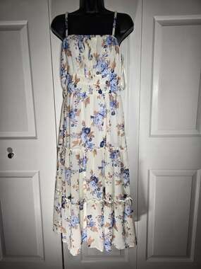 Trixxi Blue Floral Maxi Dress Size M Tiered Spaghetti Strap Cottagecore